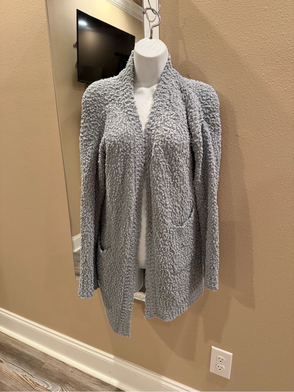 Source Unknown Cozy Gray Open-Front Cardigan
